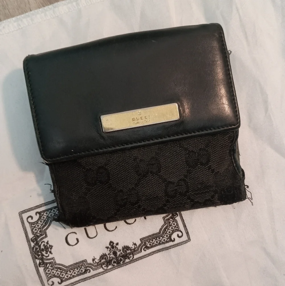 GUCCI W Hook Wallet GG Canvas Canvas x Leather Authentic